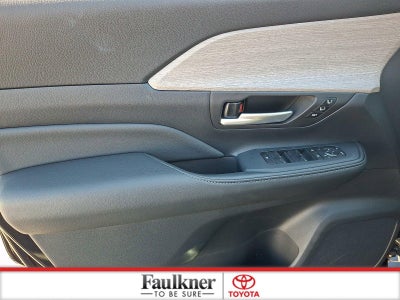 2025 Toyota Grand Highlander Hybrid Limited AWD (Natl)