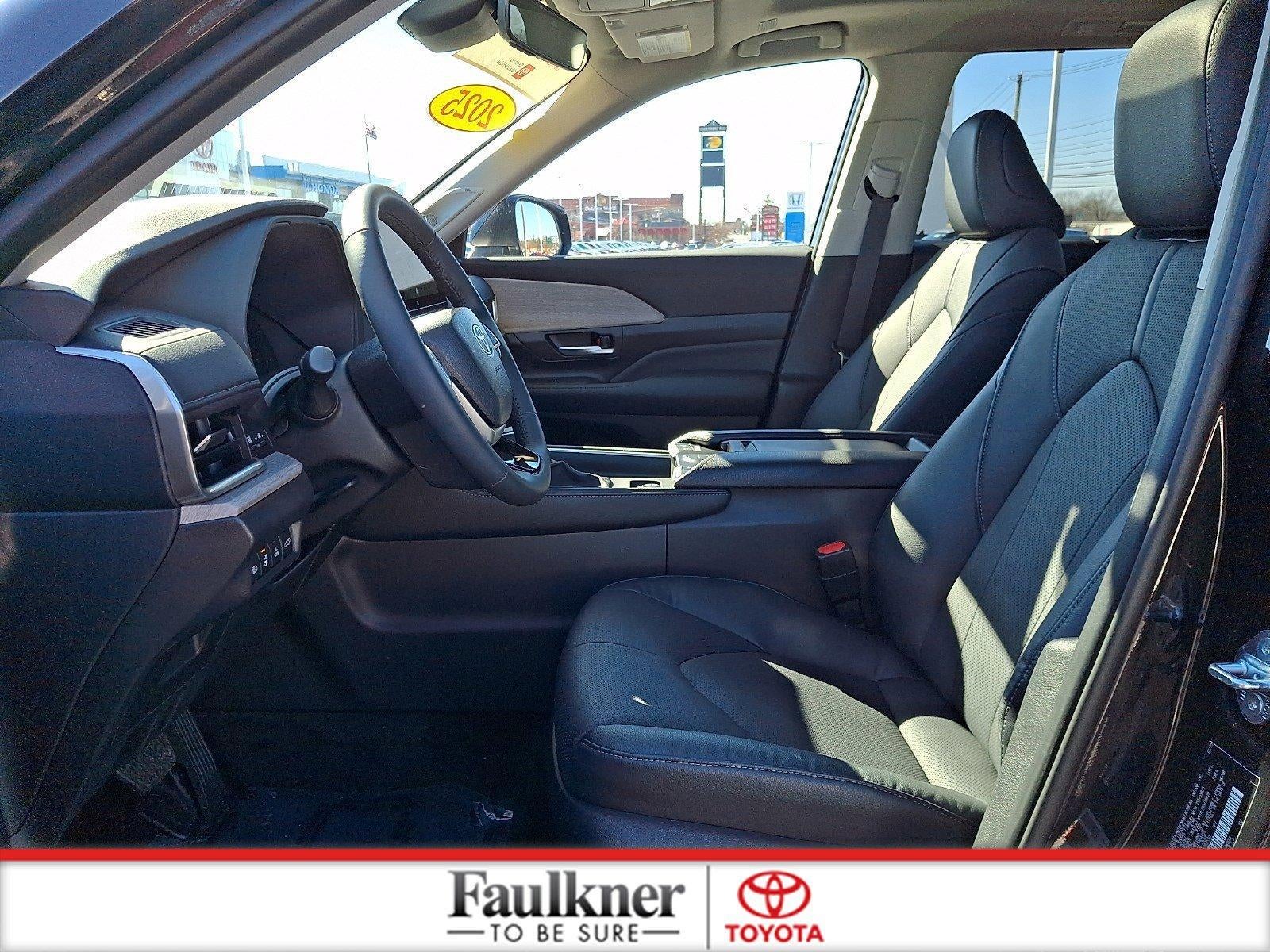 2025 Toyota Grand Highlander Hybrid Limited AWD (Natl)