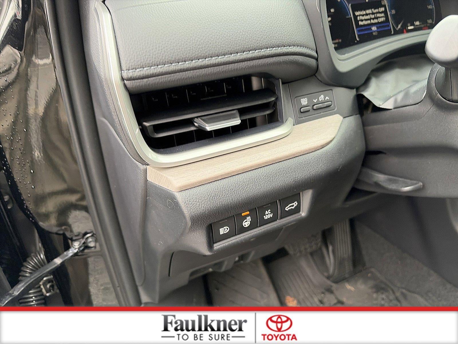 2025 Toyota Grand Highlander Hybrid Limited AWD (Natl)