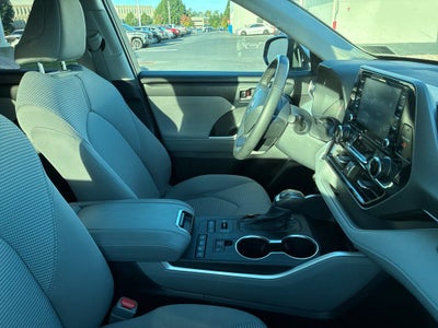 2022 Toyota Highlander LE CERTIFIED