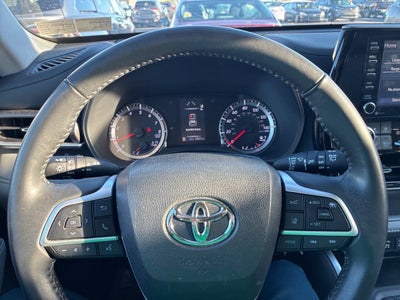 2022 Toyota Highlander LE CERTIFIED