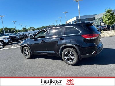 2018 Toyota Highlander LE Plus V6 AWD (SE)