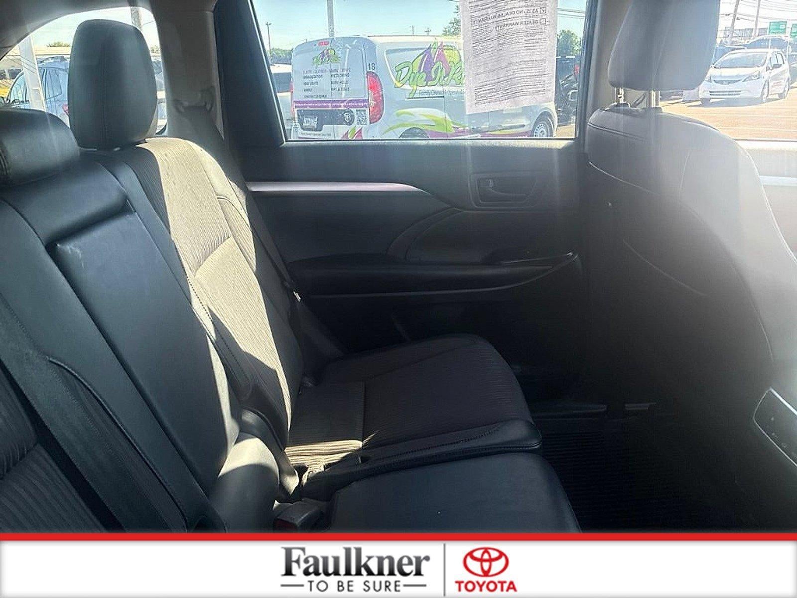2018 Toyota Highlander LE Plus V6 AWD (SE)