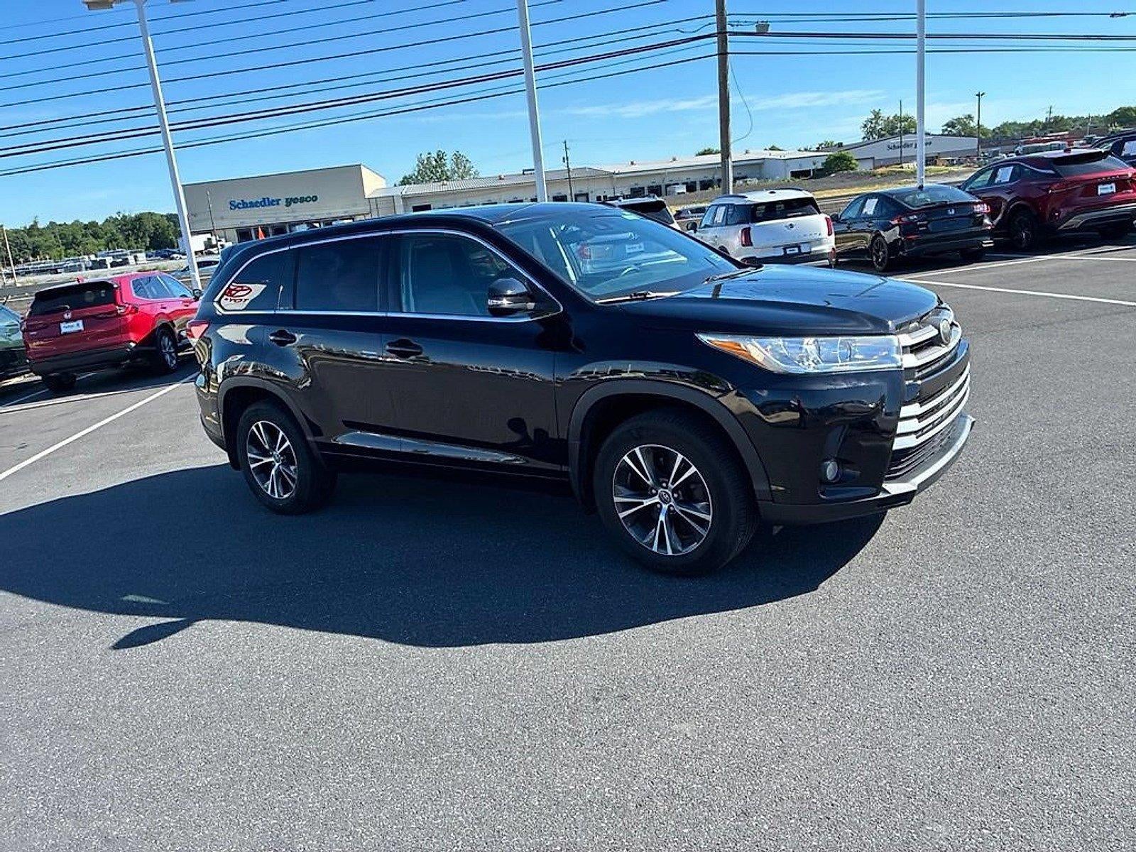 2018 Toyota Highlander LE Plus V6 AWD (SE)
