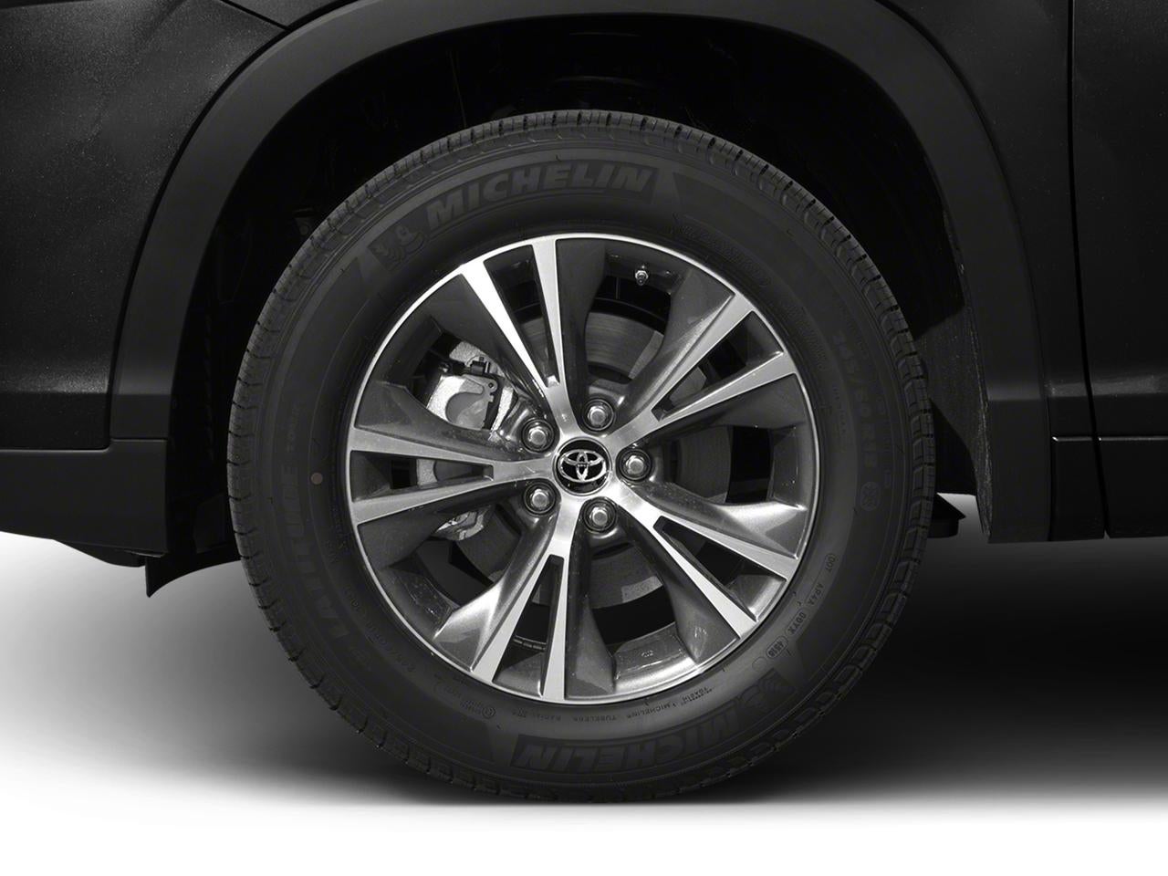 2018 Toyota Highlander LE Plus V6 AWD (SE)