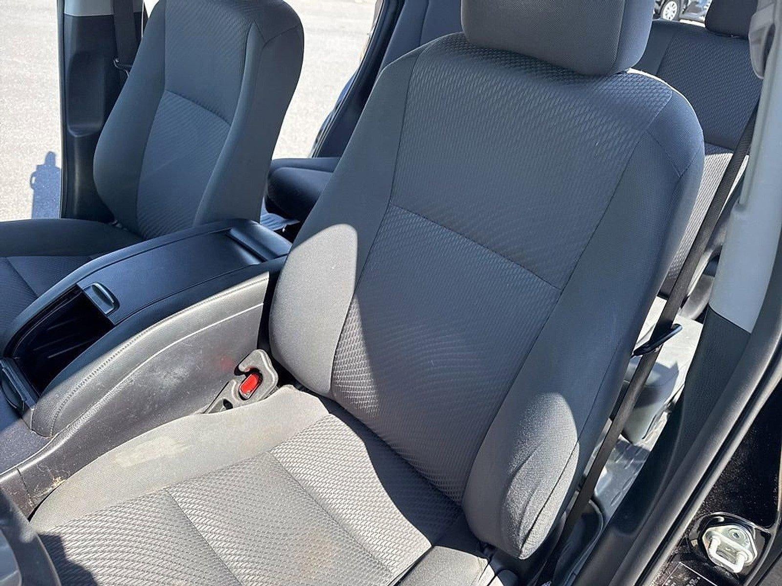 2019 Toyota Highlander LE V6 AWD (SE)