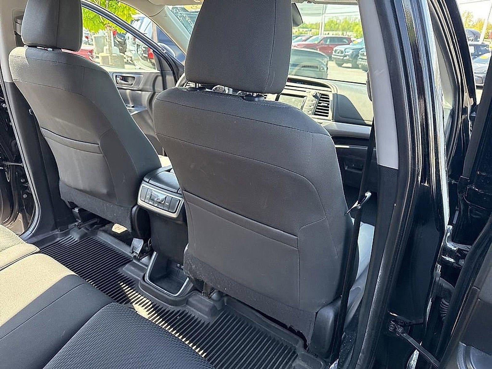 2019 Toyota Highlander LE V6 AWD (SE)