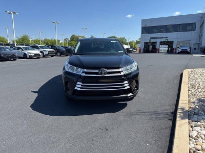 2019 Toyota Highlander LE V6 AWD (SE)