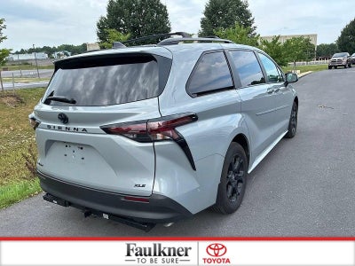 2025 Toyota Sienna Woodland Edition AWD 7-Passenger (Natl)