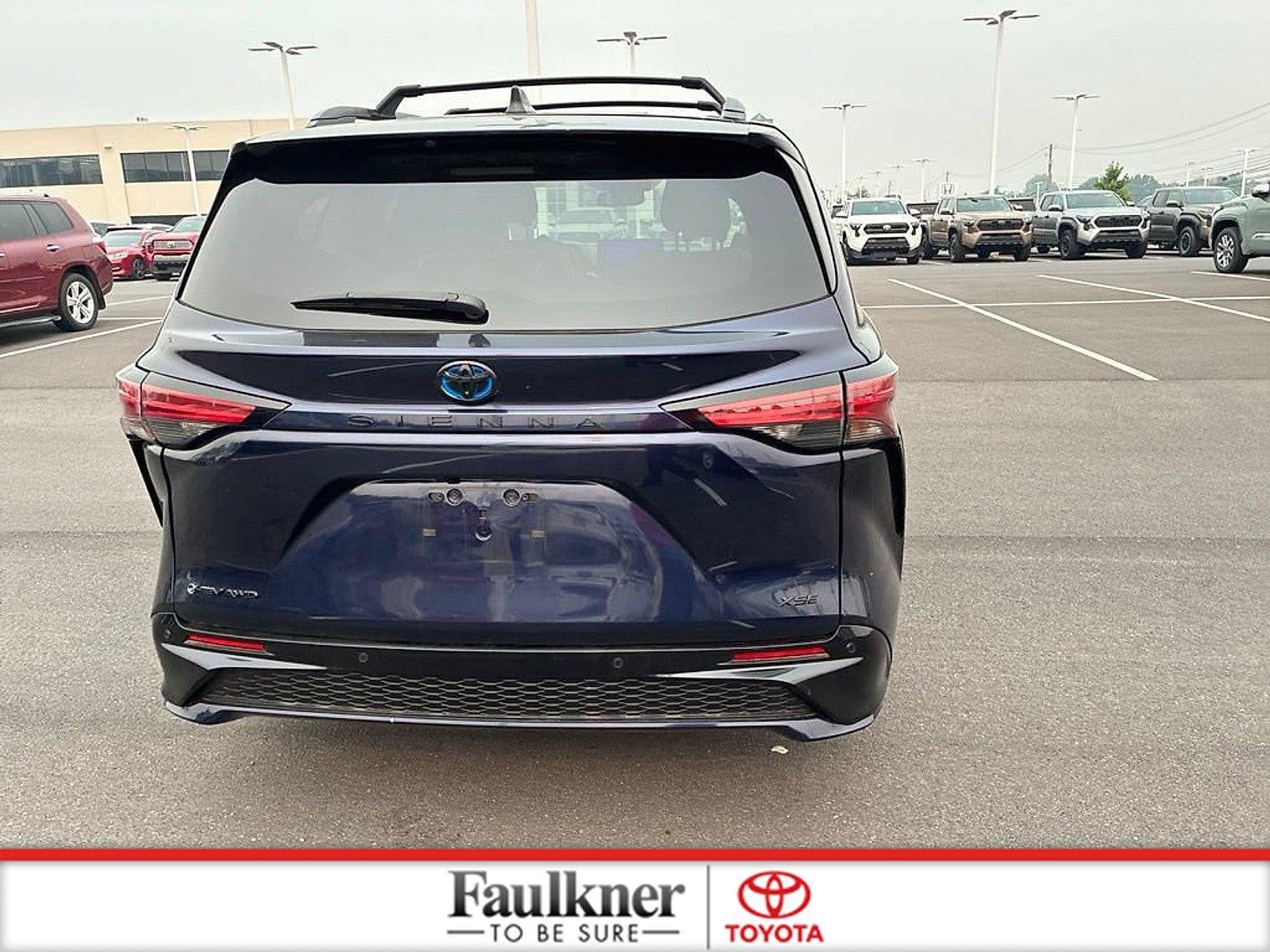 2025 Toyota Sienna XSE AWD 7-Passenger (Natl)