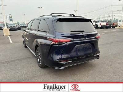 2025 Toyota Sienna XSE AWD 7-Passenger (Natl)