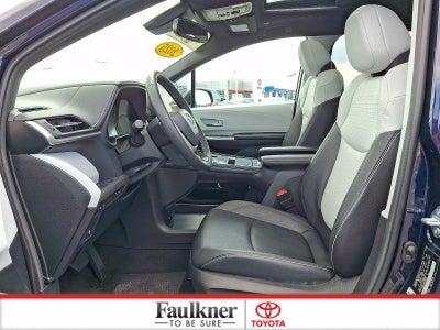 2025 Toyota Sienna XSE AWD 7-Passenger (Natl)