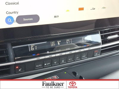 2025 Toyota Sienna XSE AWD 7-Passenger (Natl)