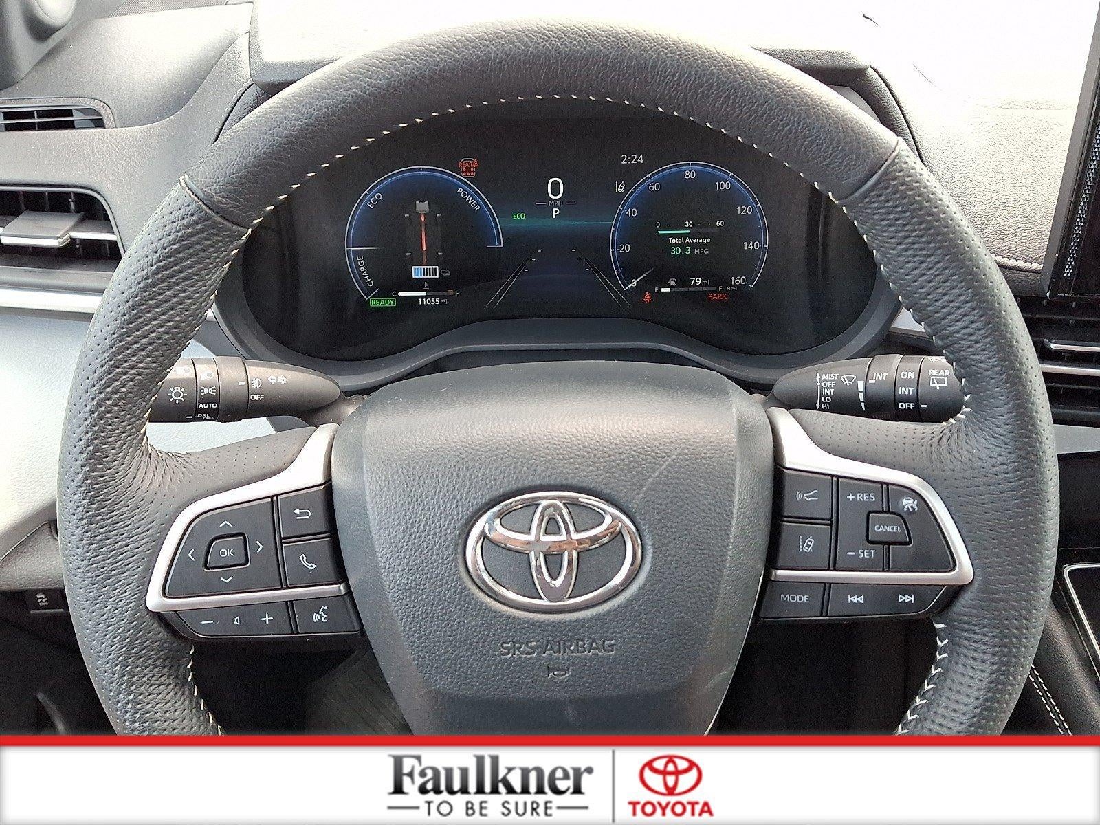 2025 Toyota Sienna XSE AWD 7-Passenger (Natl)