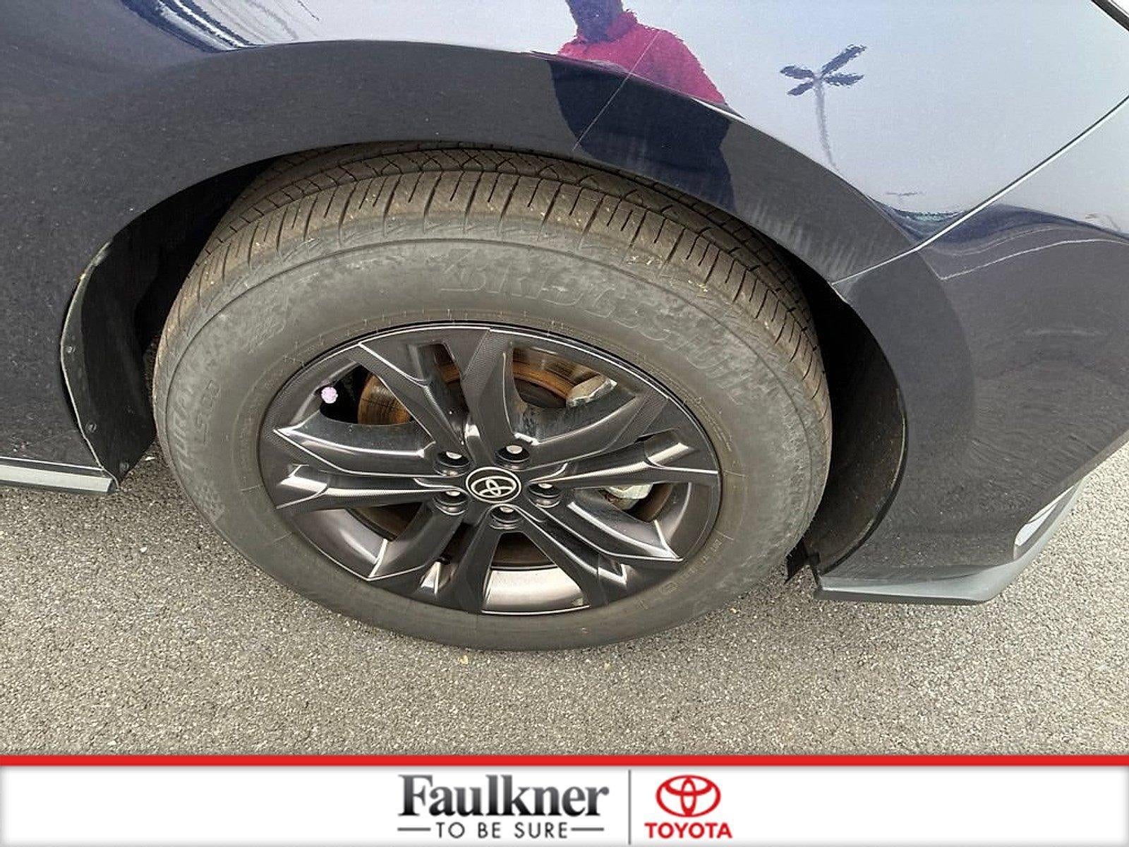2025 Toyota Sienna XSE AWD 7-Passenger (Natl)