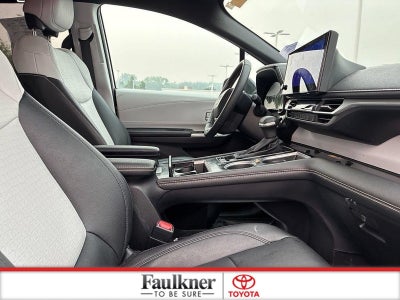 2025 Toyota Sienna XSE AWD 7-Passenger (Natl)
