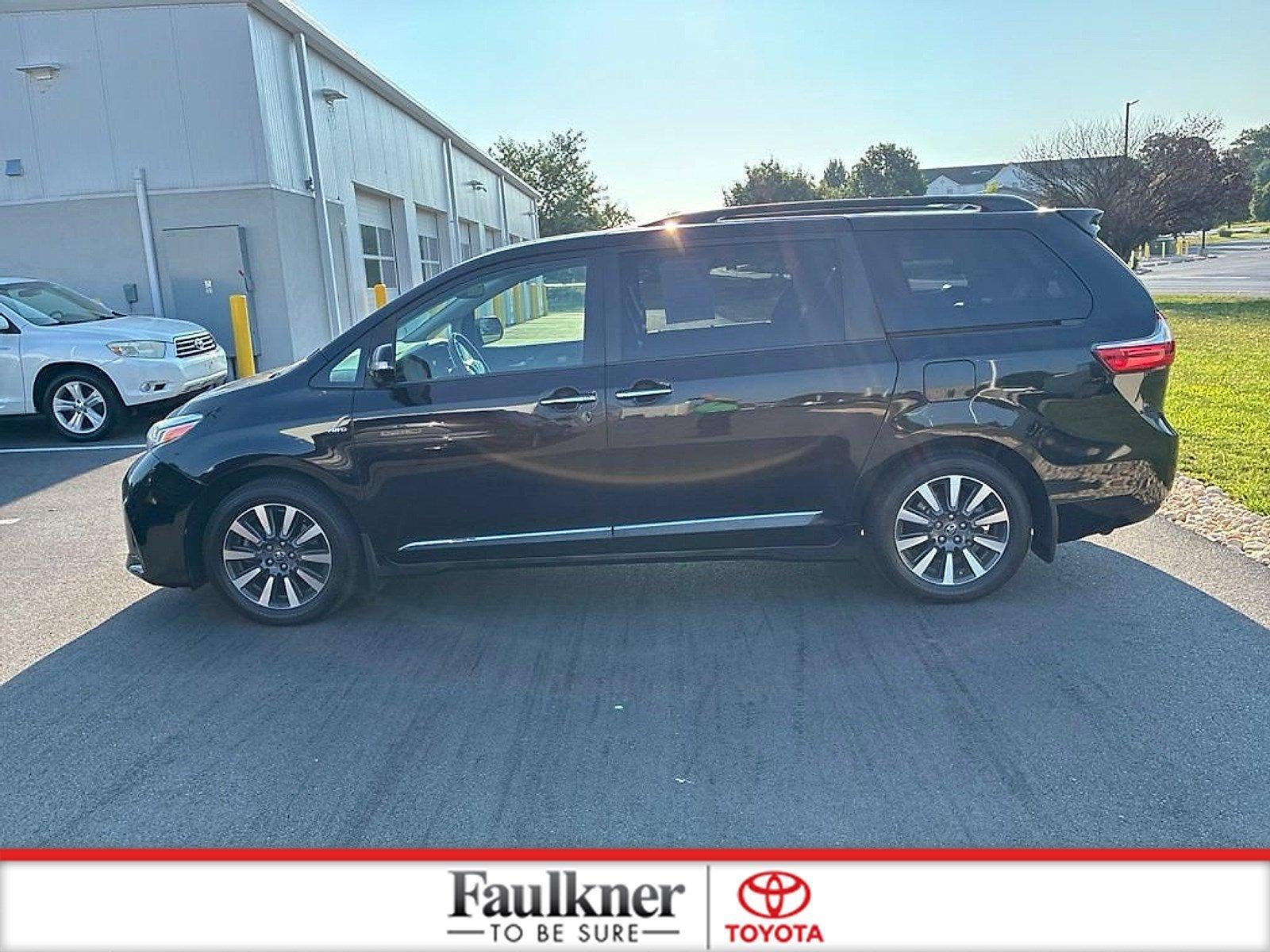 2018 Toyota Sienna Limited Premium AWD 7-Passenger (Natl)