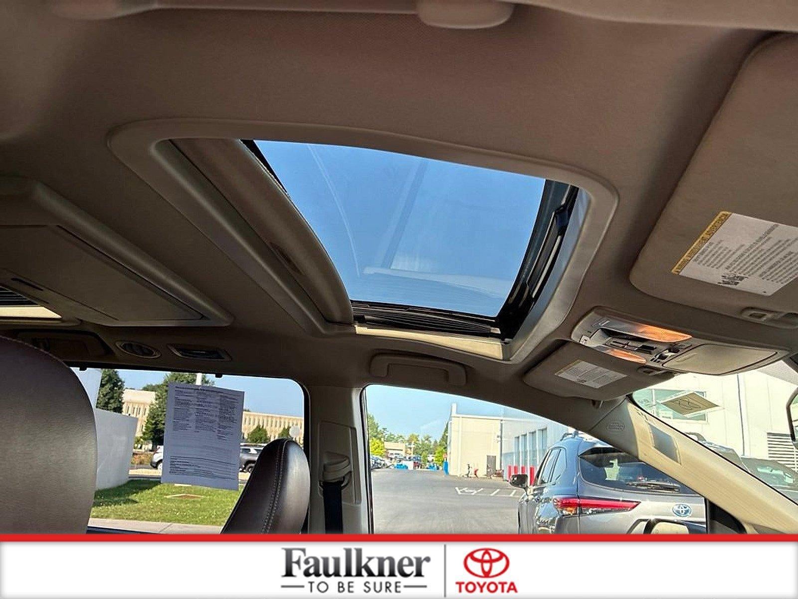 2018 Toyota Sienna Limited Premium AWD 7-Passenger (Natl)