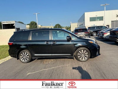 2018 Toyota Sienna Limited Premium AWD 7-Passenger (Natl)