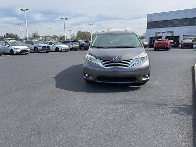 2017 Toyota Sienna Limited Premium AWD 7-Passenger (Natl)