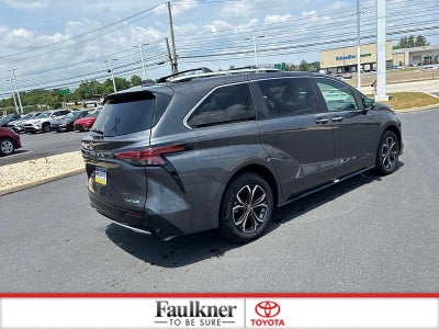 2025 Toyota Sienna Platinum AWD 7-Passenger (GS)