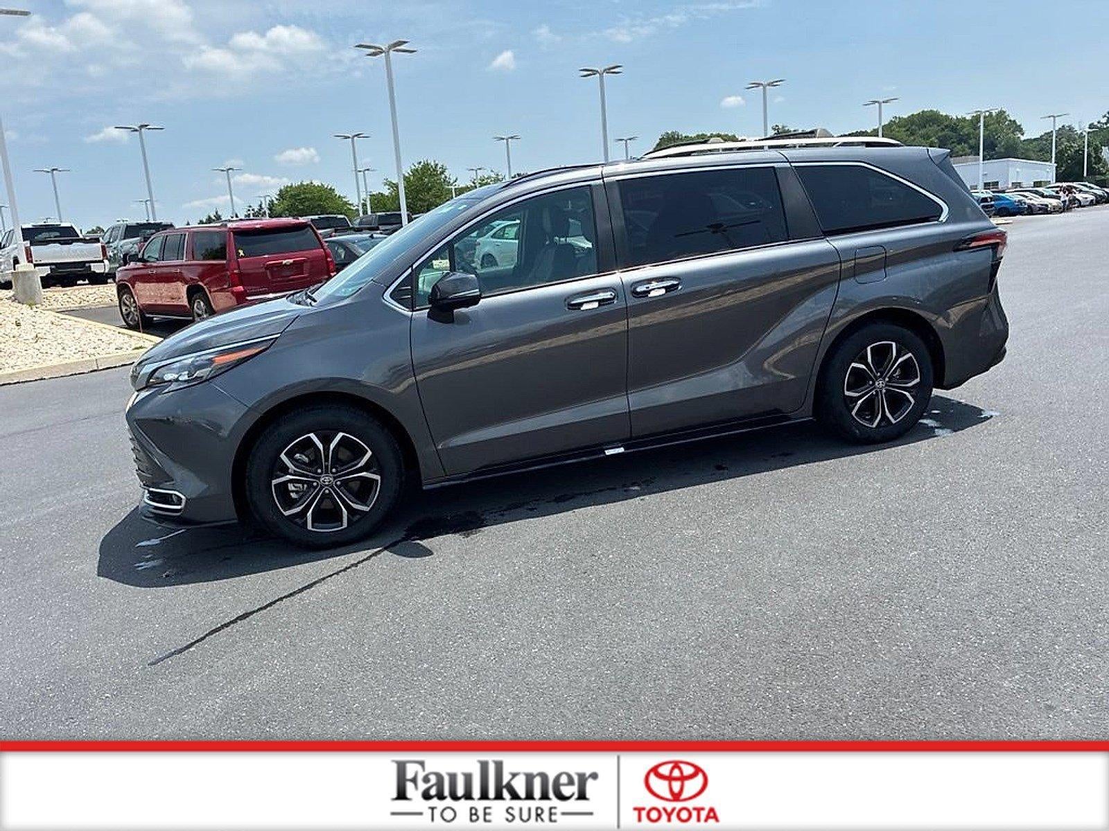 2025 Toyota Sienna Platinum AWD 7-Passenger (GS)