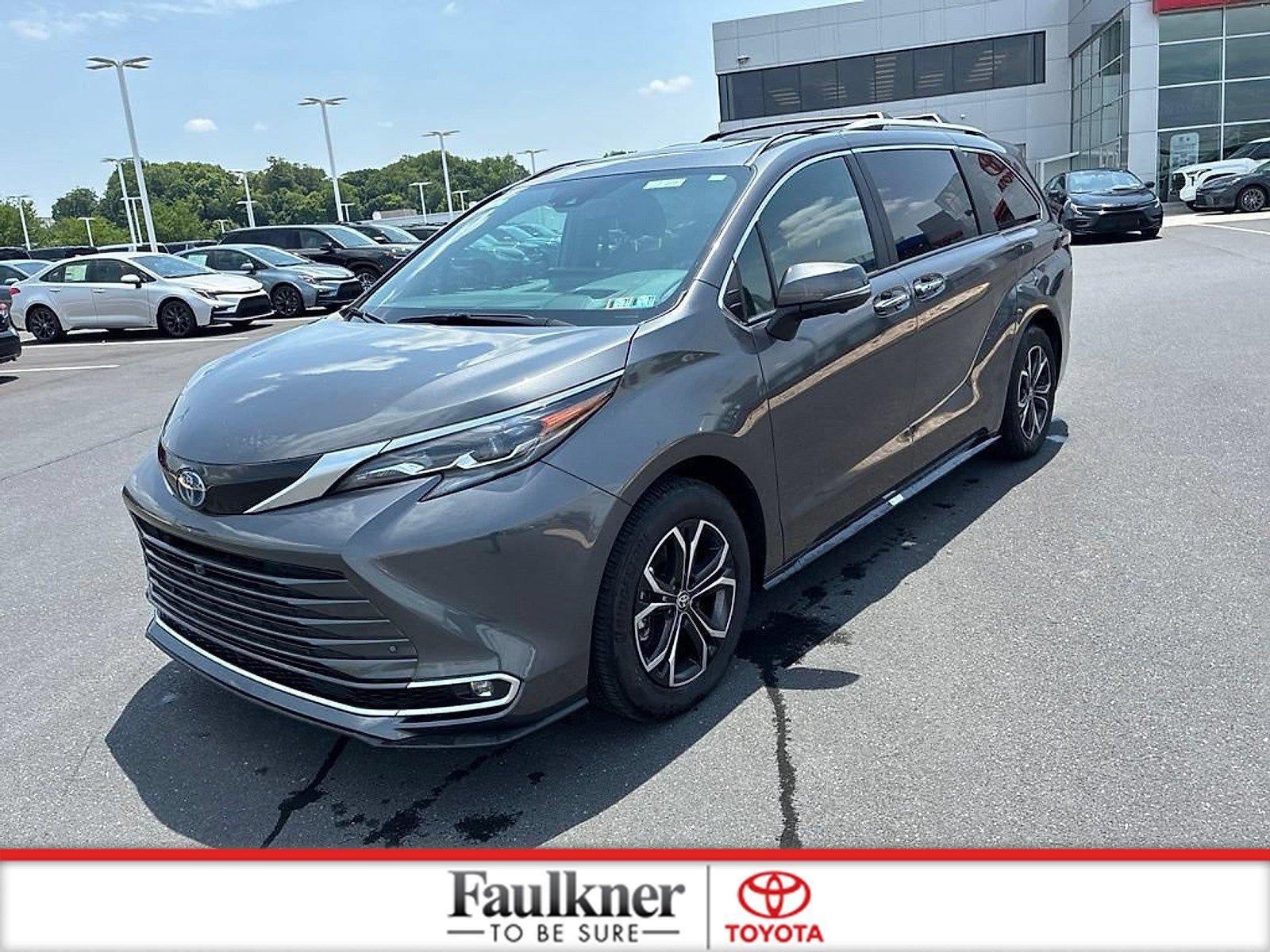 2025 Toyota Sienna Platinum AWD 7-Passenger (GS)