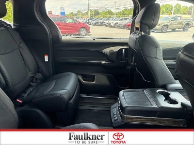 2025 Toyota Sienna Platinum AWD 7-Passenger (GS)