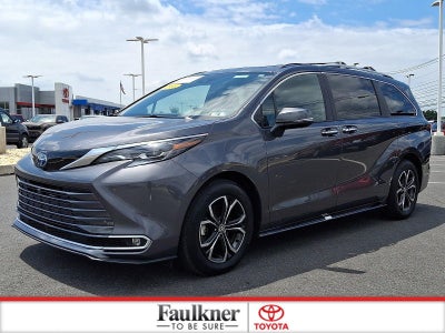 2025 Toyota Sienna Platinum AWD 7-Passenger (GS)