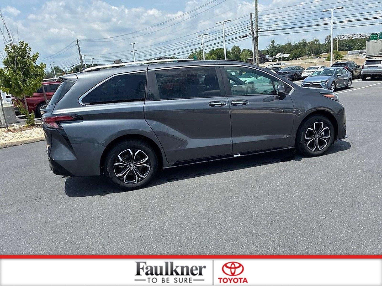 2025 Toyota Sienna Platinum AWD 7-Passenger (GS)