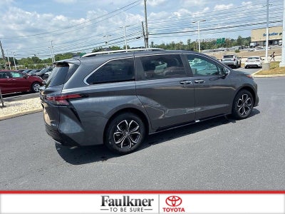 2025 Toyota Sienna Platinum AWD 7-Passenger (GS)