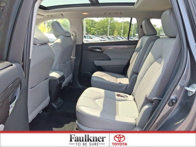 2021 Toyota Highlander Platinum AWD (Natl)