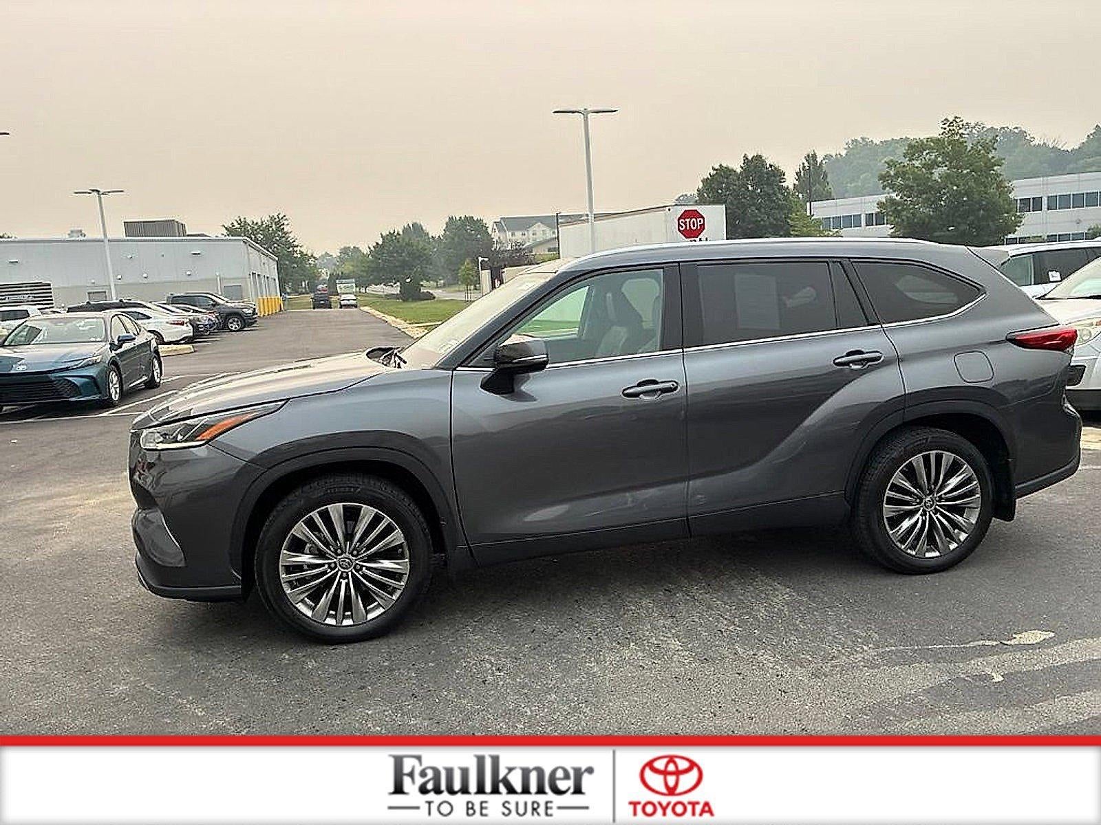 2021 Toyota Highlander Platinum AWD (Natl)