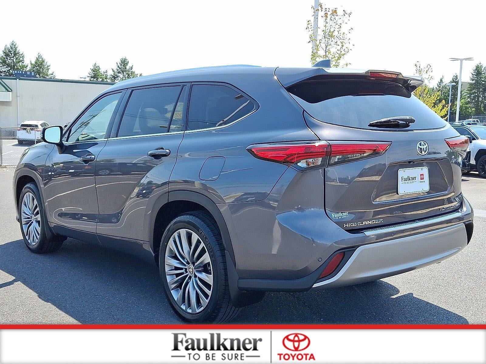 2021 Toyota Highlander Platinum AWD (Natl)
