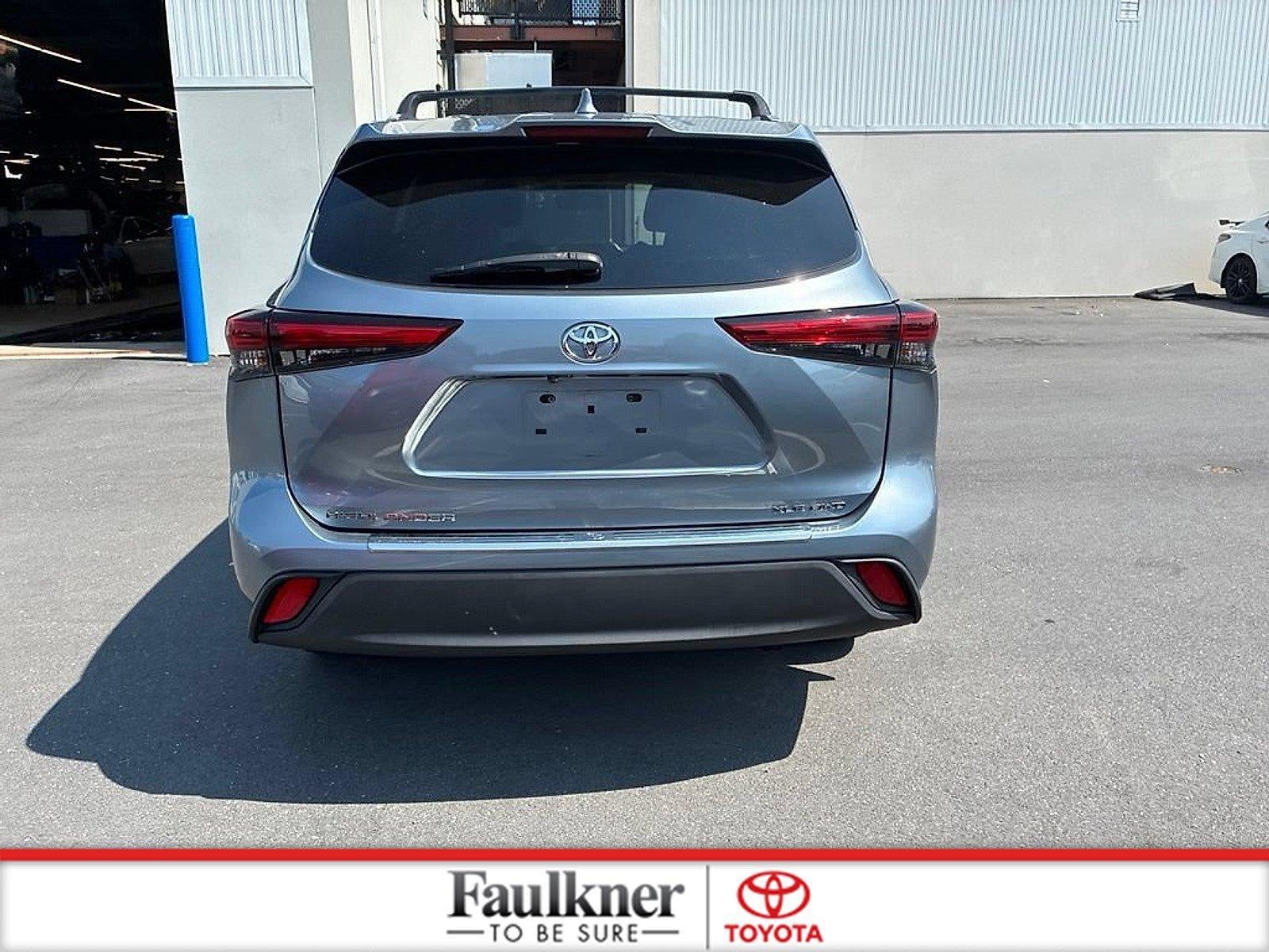 2020 Toyota Highlander XLE AWD (Natl)