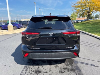 2022 Toyota Highlander XLE CERTIFIED