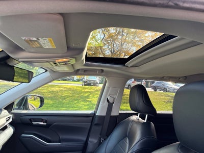2022 Toyota Highlander XLE CERTIFIED