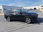 2022 Toyota Highlander XLE CERTIFIED