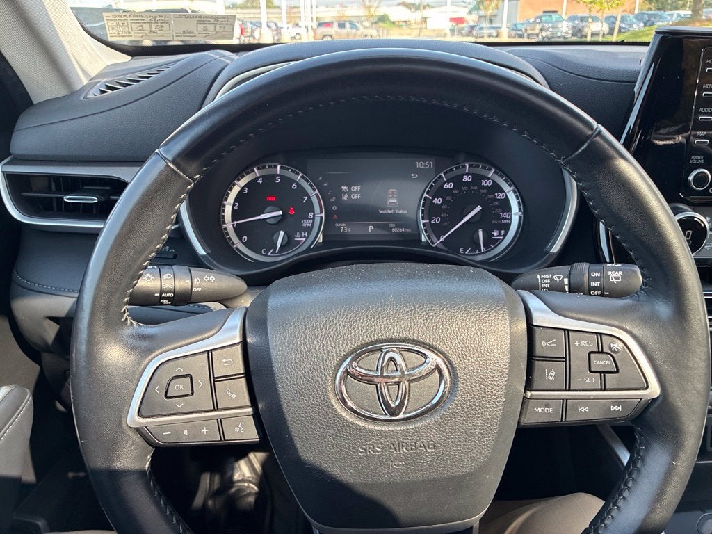 2022 Toyota Highlander XLE CERTIFIED