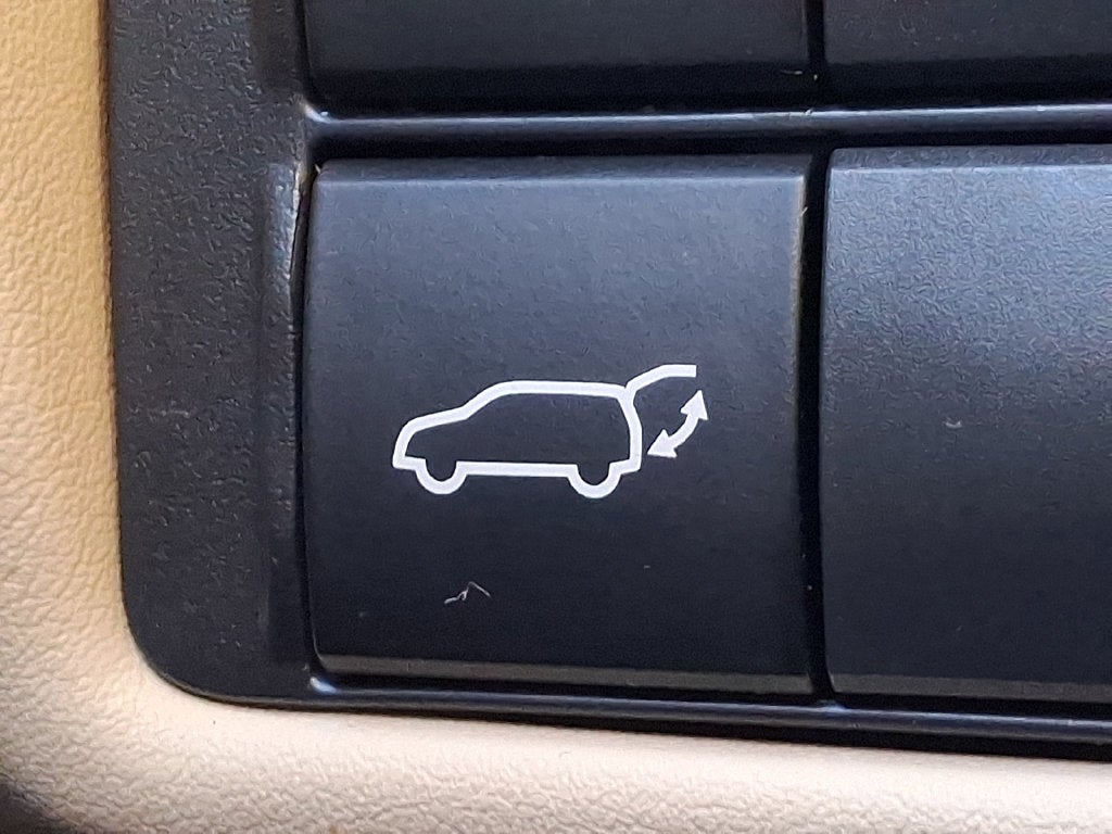 2022 Toyota Highlander XLE CERTIFIED
