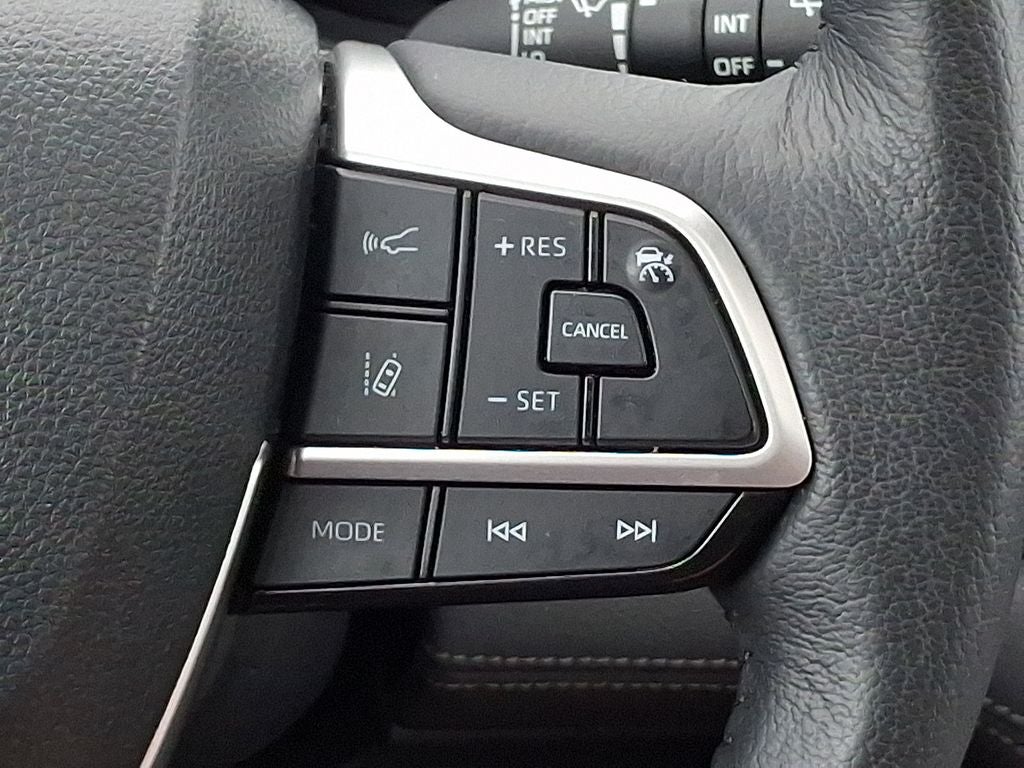 2024 Toyota Sienna XLE 7 Passenger