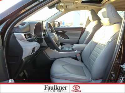 2023 Toyota Highlander L AWD (Natl)