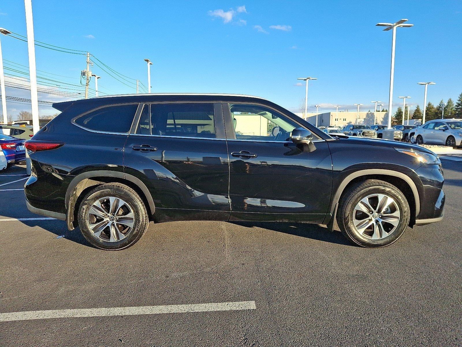 2023 Toyota Highlander L AWD (Natl)