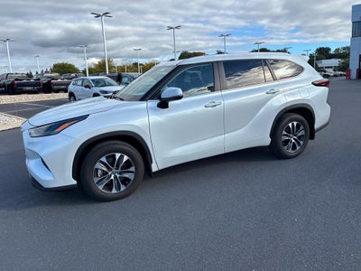 2026 Toyota Highlander XLE CERTIFIED