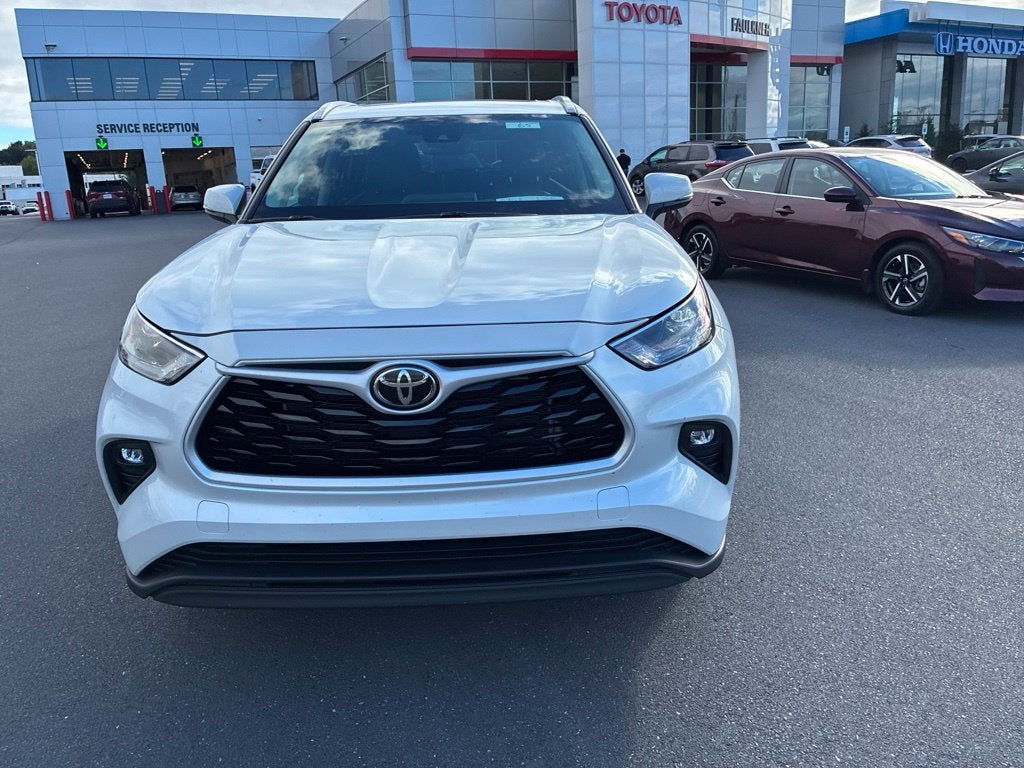 2026 Toyota Highlander XLE CERTIFIED