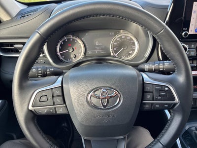 2026 Toyota Highlander XLE CERTIFIED