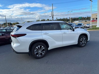 2026 Toyota Highlander XLE CERTIFIED