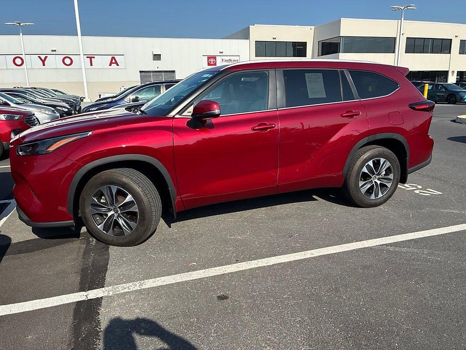 2024 Toyota Highlander XLE AWD (Natl)