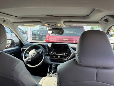2024 Toyota Highlander XLE AWD (Natl)