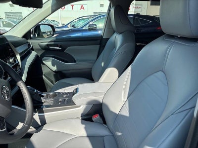 2024 Toyota Highlander XLE AWD (Natl)